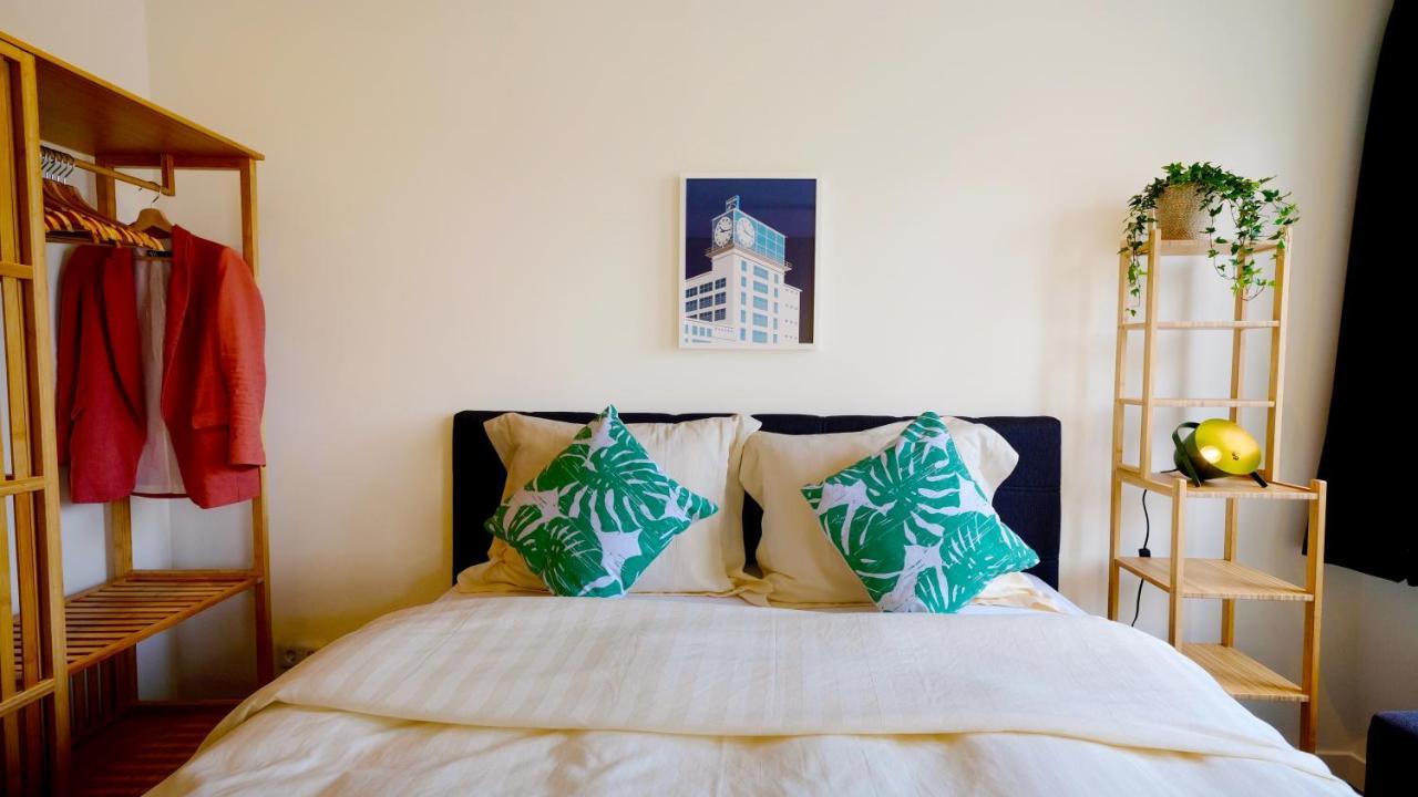 Sunny 45M2 Penthouse With Balcony And Terrace - R65C Apartment Ейндховен Екстериор снимка